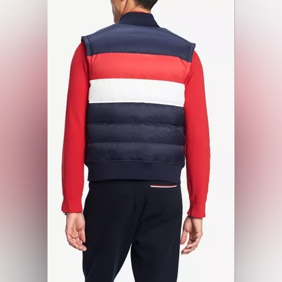 Tommy Hilfiger Men's Russet Quilted Reversible Vest Size XS - Picture 2 of 8